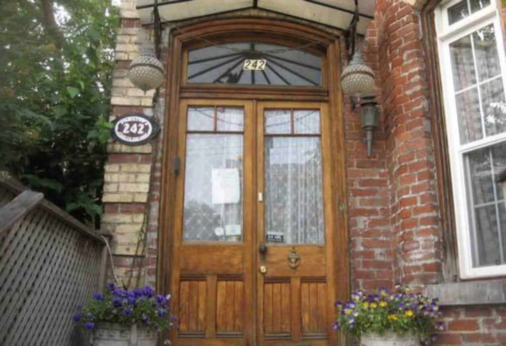 Bed and Breakfast Pimblett'S Toronto Downtown Bed &Breakfast Exterior foto